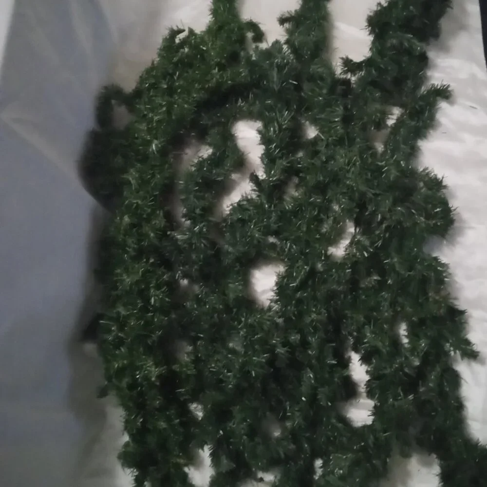 4 Green garland about 3ft 12